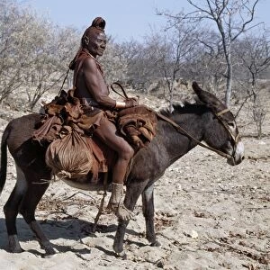 An old Himba woman