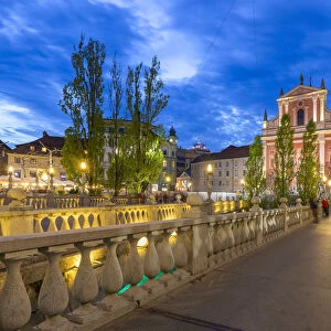 The old town of Ljubljana, with the Ljubljanica river and the Triple Bridge with the