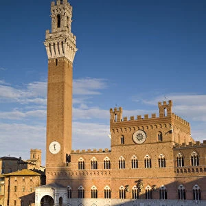Palazzo Publico & Piazza del Campo, Siena, Tuscany, Italy