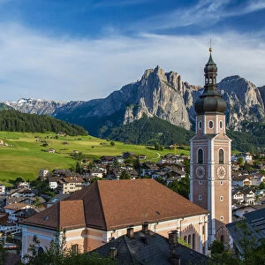 Panoramic view over the mountain village of Castelrotto Kastelruth, Alto Adige or