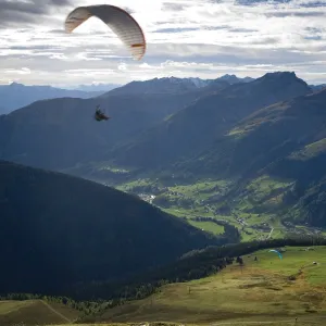 Paragliding