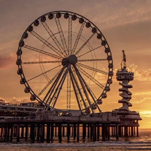 Pier and Ferris Wheel in Scheveningen, sunset, The Hague, South Holland, The Netherlands