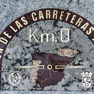 Plaque on the floor marking as the kilometre zero from which all radial roads in Spain