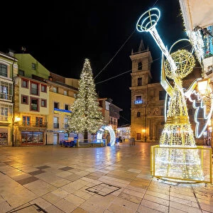 Plaza Ayuntamiento adorned with Christmas lights, Oviedo, Asturias, Spain