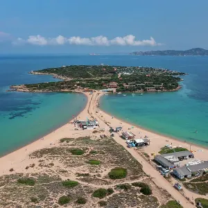 Porto Pollo beach with Isola Isuledda Island, Porto Puddu, Gallura, Sardinia, Italy Porto Pollo beach with Isola Isuledda Island, Porto Puddu, Gallura, Sardinia, Italy