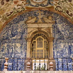 Portugal, Estramadura, Obidos, Azulejo on Obidos city gate