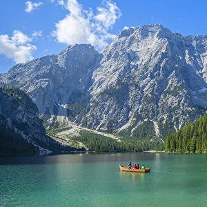 Pragser Wildsee Lago di Braies, Seekofel Croda di Brecco, Pustertal, South Tyrol, Italy