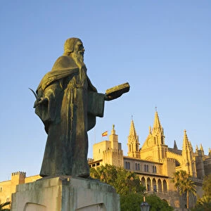 Ramon Llull Statue, Palma, Mallorca, Spain