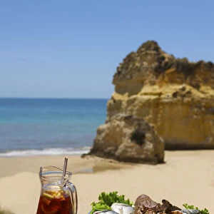 Restaurant, Praia dos Tres Irmaos near Alvor, Algarve, Portugal