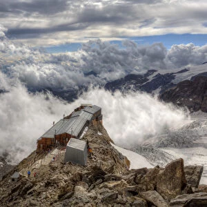 Rifugio Gnifetti on Monte Rosa, surrounded by the clouds, Valsesia, Vercelli, Piemonte