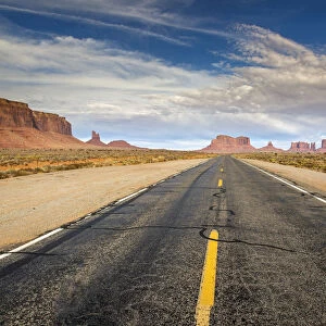 Route 163 with scenic desert landscape, Navajo Nation Indian Reservation, Utah, USA