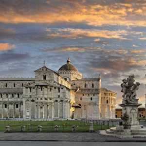 Santa Maria Assunta Cathedral, Piazza dei Miracoil, Pisa, Tuscany, Italy
