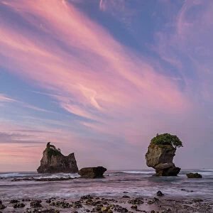 Sea Stacks at Sunset, Motukiekie Beach, South Island, New Zealand