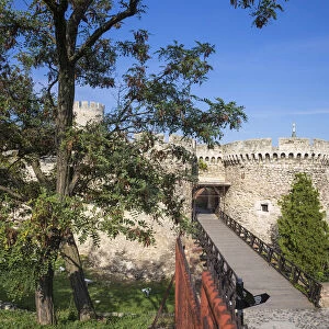 Serbia, Belgrade, Kalemegdan Park, Belgrade Fortress, Zinden gate and towers