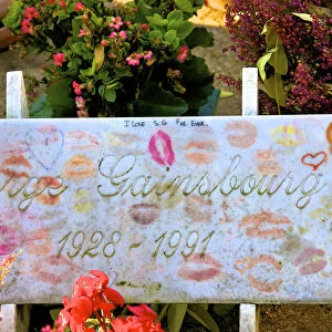 Serge Gainsbourgs Gravestone, Montparnasse Cemetery, Montparnasse, Paris, France