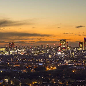The Shard & City of London skyline from Canary Wharf, London, England