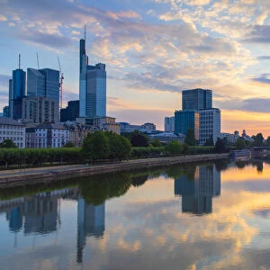 Skyline and River Main at sunrise, Frankfurt, Hesse, Germany