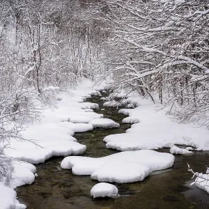 Snow on the river, Green Mountains, Vermont, USA Snow on the river, Green Mountains, Vermont, USA