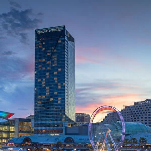 Sofitel Hotel and International Convention Centre at sunset, Darling Harbour, Sydney
