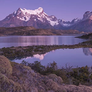 South America, Patagonia, Chile, Torres del Paine National Park, reflection of the