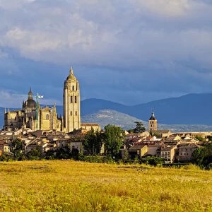 Spain, Castile and Leon, Segovia, View of the Cathedral and the Old Town