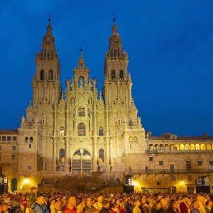 Spain, Galicia, Santiago de Compostela, cathedral illuminated at night
