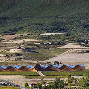Spain, La Rioja Area, Alava Province, Laguardia, elevated view of the Bodegas Ysios