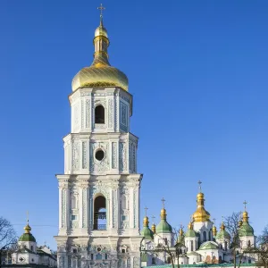 St. Sophias Cathedral and Bell Tower, Sofiyivska Square, Kiev (Kyiv), Ukraine