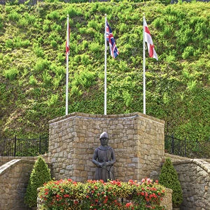 Statue of Edler Schweizer Ritter Othon, Soldier and Diplomat, St. Peter Port, Guernsey
