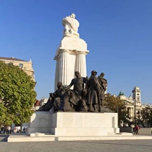 Statue in Kossuth Lajos Square, Budapest, Hungary