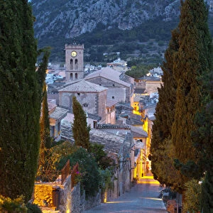 Steps of the Way of the Cross & Nostra Senyora dels Angels church, Pollenca, Mallorca