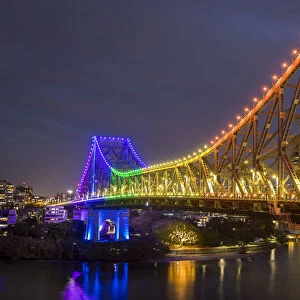 Story Bridge at dusk, Brisbane, Queensland, Australia