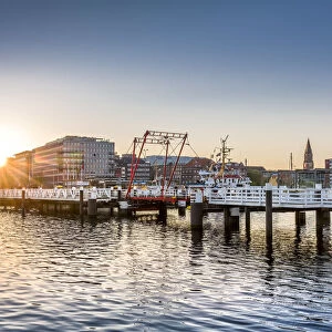 Sundown over city and harbour, Kiel, Baltic coast, Schleswig-Holstein, Germany