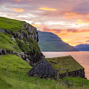 Sunset on the island of Streymoy, Faroe Islands, Europe