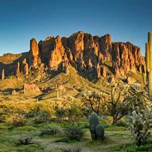 Superstition Mountains, near Phoenix, Arizona, USA