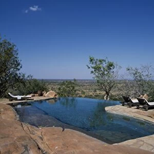 The swimming pool at Elsas Kopje is built into