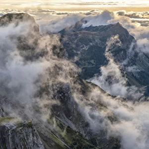 Switzerland, Lucerne, Swiss Alps, Mount Pilatus, sunset and clouds (m)