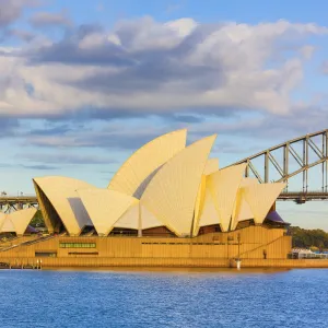 Sydney Opera House & Harbour Bridge, Darling Harbour, Sydney, New South Wales, Australia