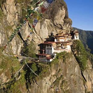 Taktsang Dzong (monastery) or Tigers Nest, built in the 8th century, Paro, Bhutan