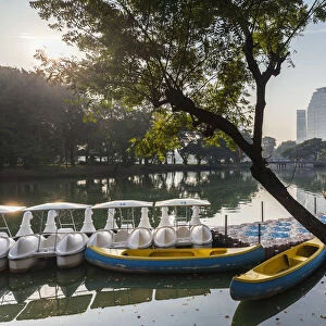 Thailand, Bangkok, Lumphini Area, Lumphini Park, swan-shaped paddle boats
