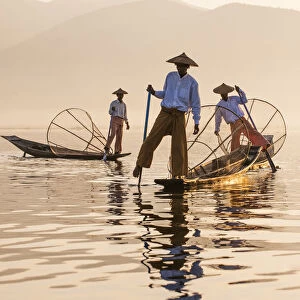 Traditional Intha fishermen on Inle Lake, Burma / Myanmar