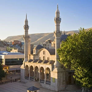 Turkey, Eastern Turkey, Malatya, Yeni Cami