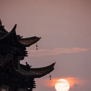 Twin Dragon Bridge at sunset, Jianshui, Yunnan Province, China