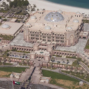 UAE, Abu Dhabi, Emirates Palace Hotel, aerial view