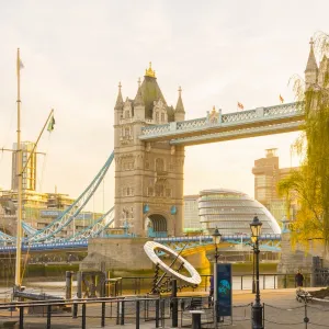 UK, England, London, Tower Bridge over River Thames