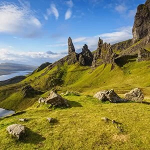 UK, Scotland, Highlands, Isle of Skye, View of the Old Man of Storr