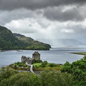 United Kingdon, Scotland, Dornie, Kyle of Lochalsh, Eilean Donan Castle