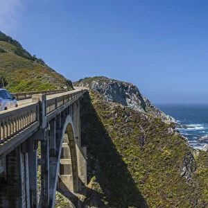 USA, California, Big Sur, Pacific Coast Highway (California State Route 1), Bixby Bridge