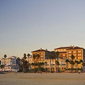 USA, California, Los Angeles, Santa Monica Beach, Beachfront RHotels