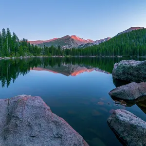 USA, Colorado, Rocky Mountain National Park, Longs Peak mountain from Bear Lake